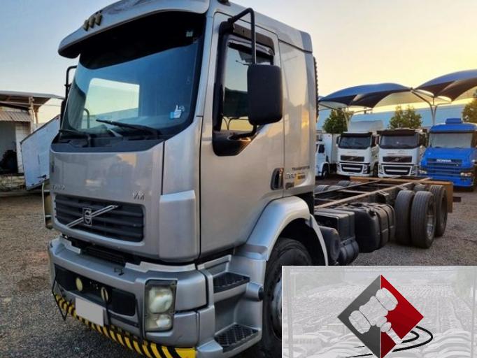 VOLVO VM260 08/08