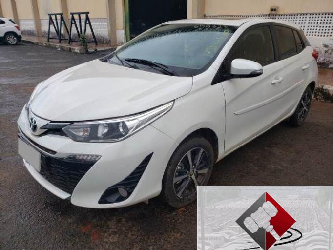 TOYOTA YARIS 21/22