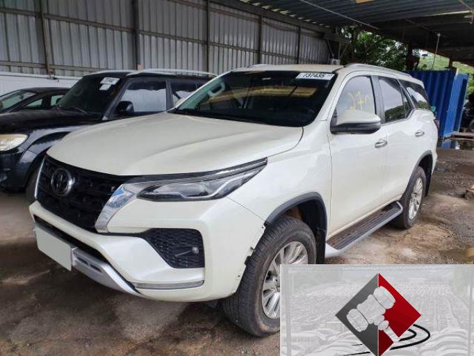 TOYOTA HILUX SW4 21/21