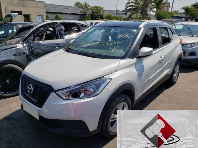 NISSAN KICKS 20/20