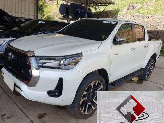 TOYOTA HILUX CD 21/21