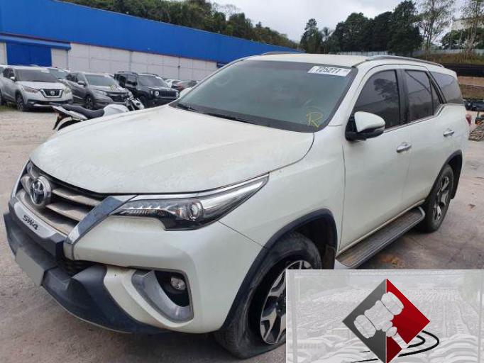 TOYOTA HILUX SW4 18/19