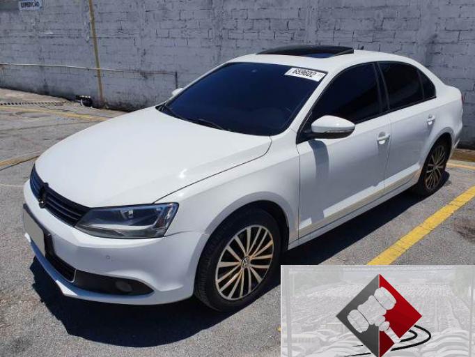 VOLKSWAGEN JETTA 12/13 