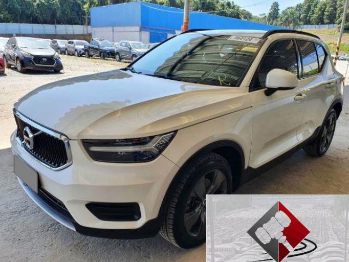 VOLVO XC40 18/18