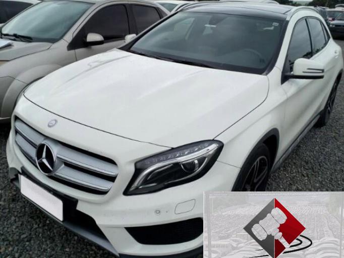 MERCEDES BENZ GLA 250 17/17