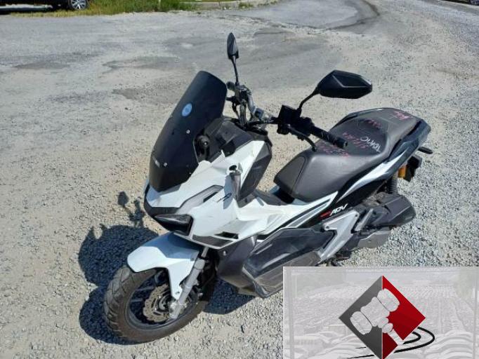 HONDA ADV 21/21