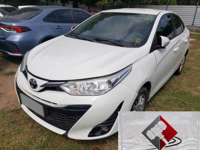TOYOTA YARIS SEDAN 19/19