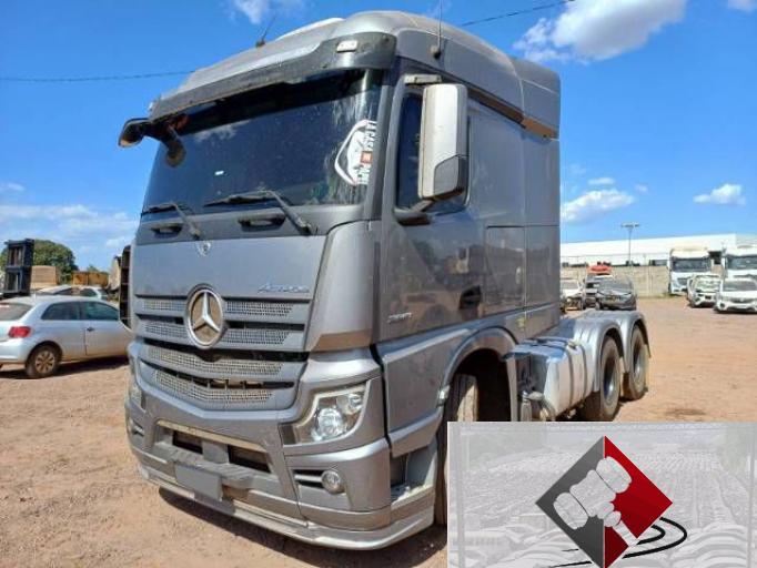 MERCEDES BENZ ACTROS 22/22