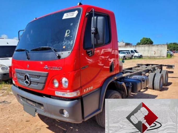 MERCEDES BENZ ACCELO 22/22