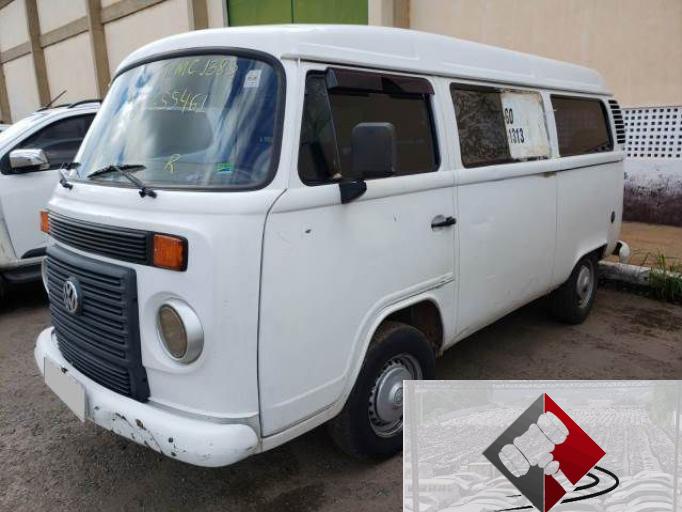 VOLKSWAGEN KOMBI 10/11