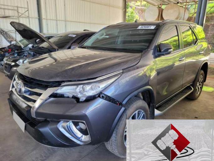 TOYOTA HILUX SW4 18/19