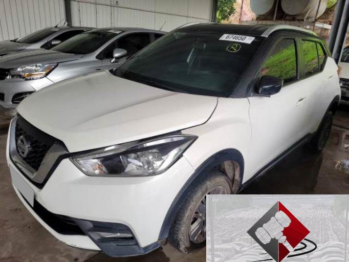 NISSAN KICKS 18/18