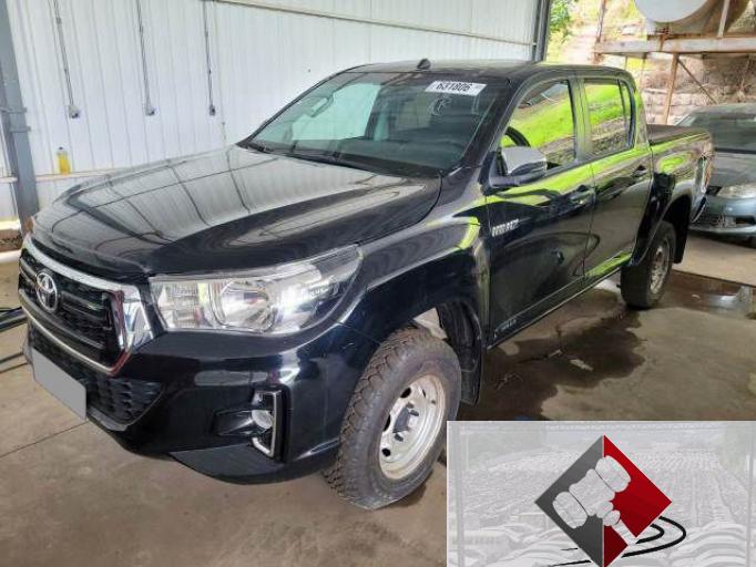 TOYOTA HILUX CD 19/19