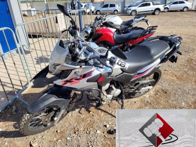 HONDA XRE 300 21/21