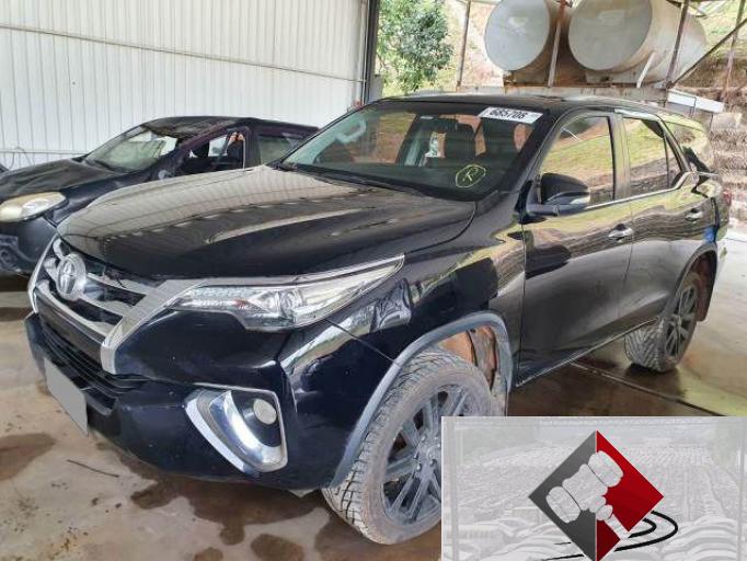 TOYOTA HILUX SW4 16/17