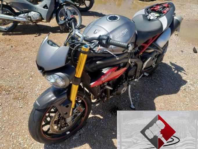 TRIUMPH SPEED TRIPLE 16/17