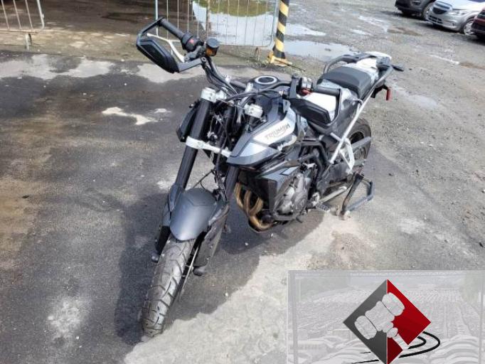 TRIUMPH TIGER 21/22